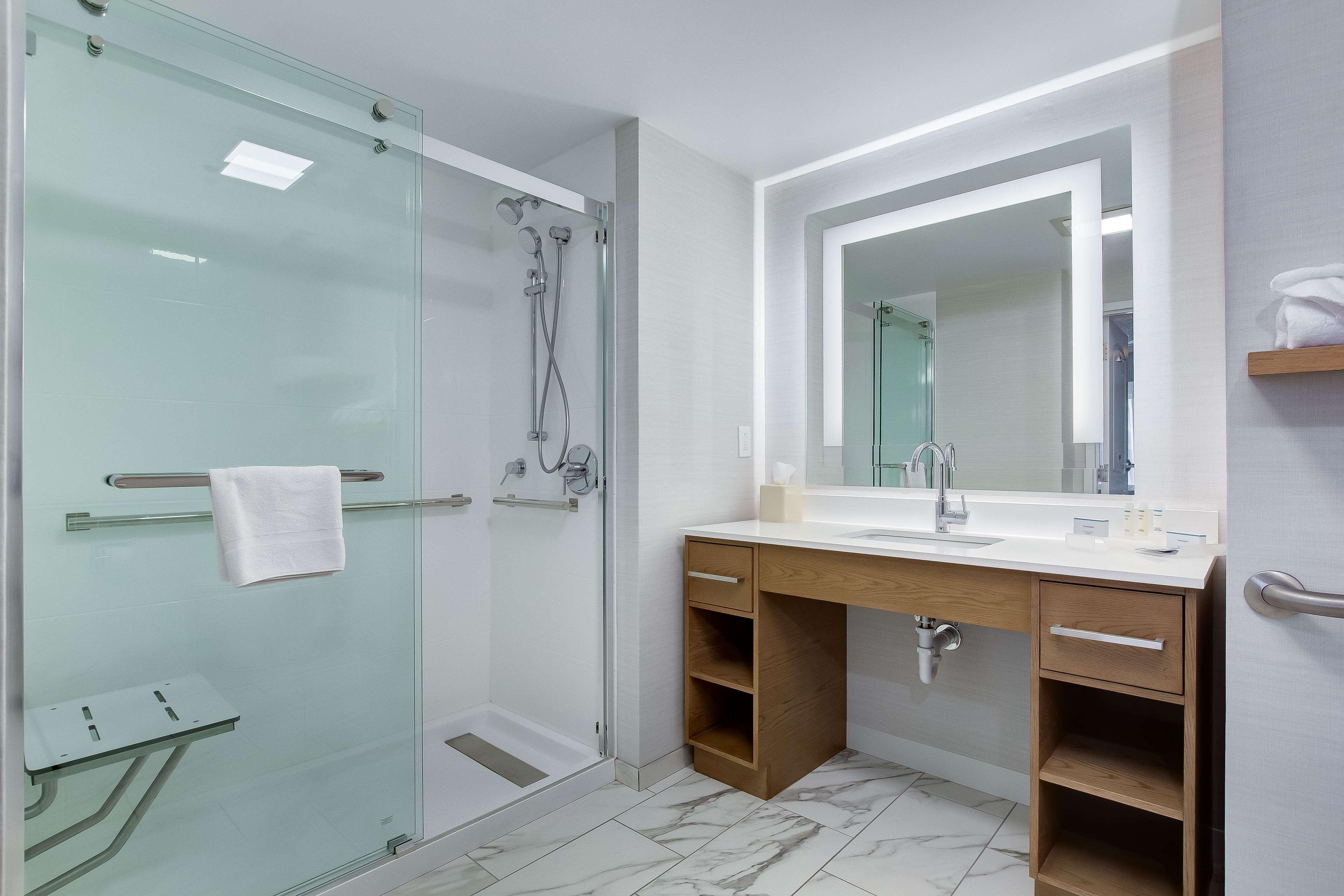 Homewood Suites By Hilton Louisville-East Exteriér fotografie