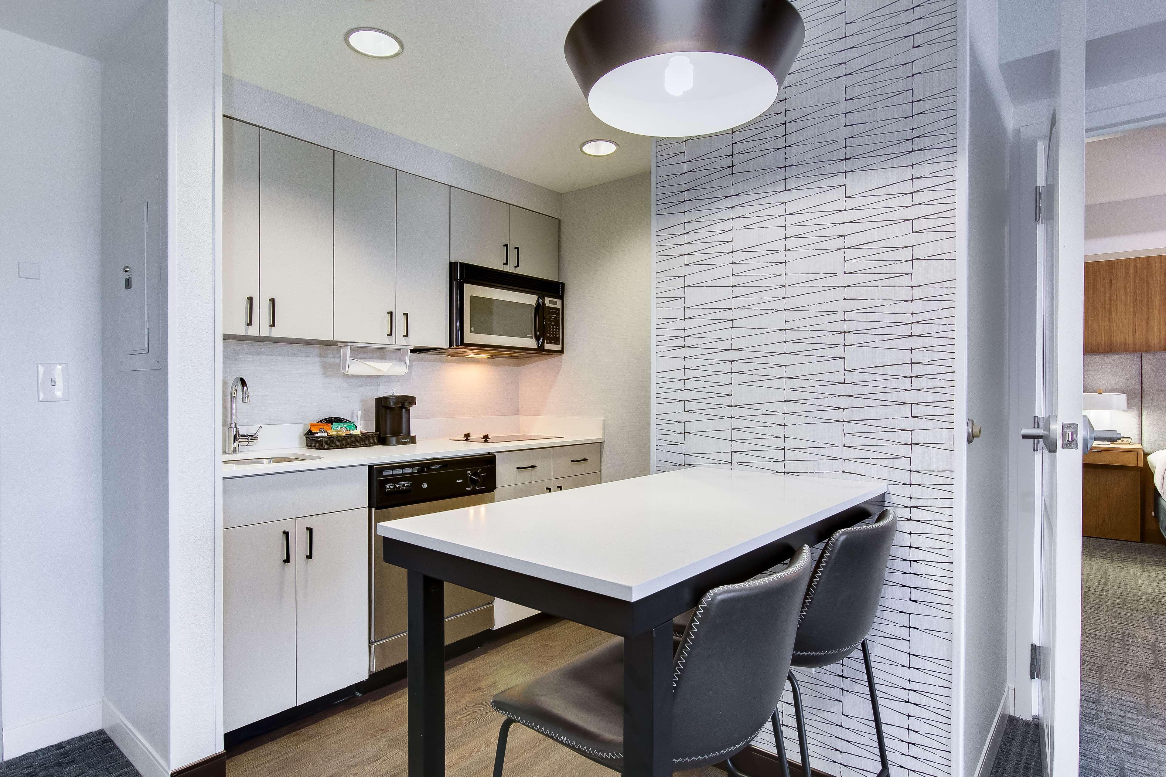 Homewood Suites By Hilton Louisville-East Exteriér fotografie