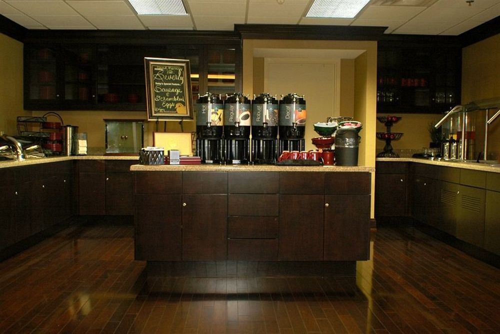 Homewood Suites By Hilton Louisville-East Restaurace fotografie